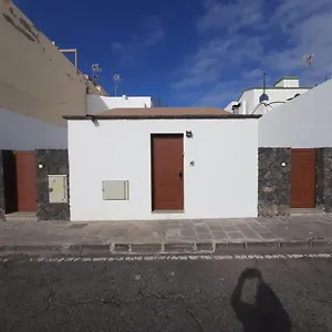 https://casa-amara-y-julia.in-canary-islands.com